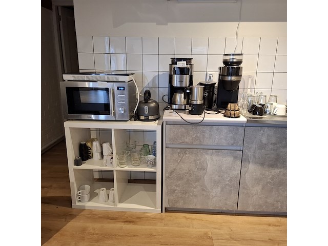 Inhoud keukenblok - afbeelding 1 van  13