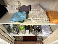 Inhoud keukenkast - afbeelding 5 van  5