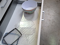 Inhoud keukenkasten - afbeelding 3 van  9