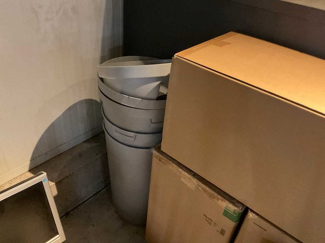 Inhoud keukenmeubel - afbeelding 12 van  18