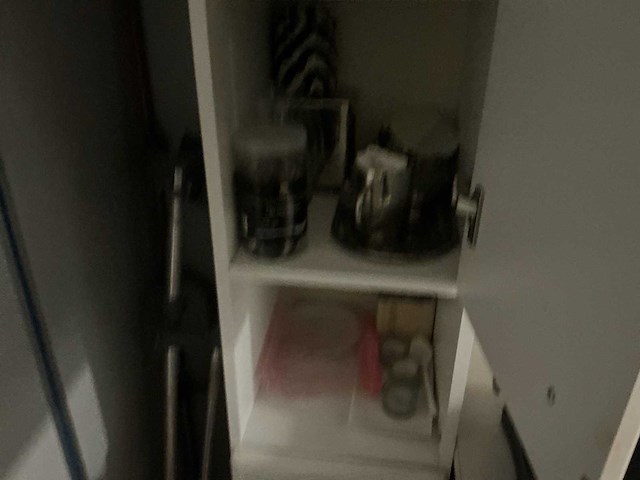 Inhoud keukenruimte - afbeelding 3 van  19