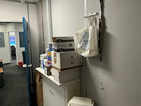 Inhoud keukenruimte - afbeelding 13 van  19