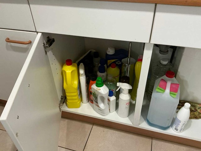 Inhoud keukenruimte - afbeelding 2 van  12