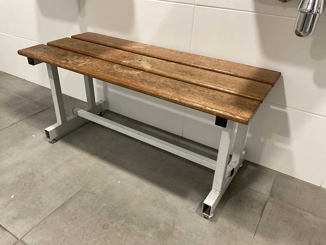Inhoud kleedruimte met lockerkasten - afbeelding 11 van  11