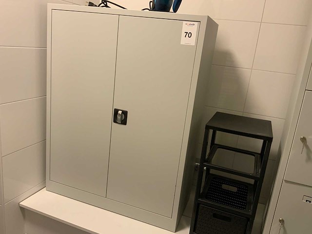 Inhoud kleedruimte - afbeelding 8 van  14