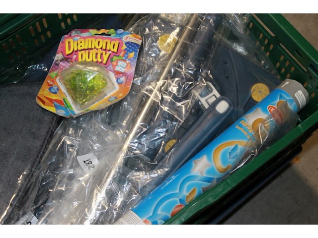 Inhoud krat b div opruiming ex krat l001 - afbeelding 7 van  7