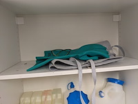 Inhoud laboratorium bovenkast - afbeelding 1 van  5