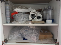 Inhoud laboratorium meubel - afbeelding 10 van  15