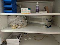 Inhoud laboratorium meubel - afbeelding 12 van  15