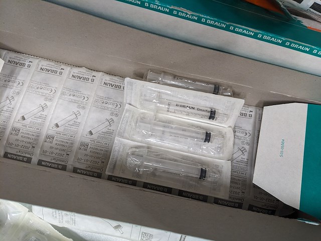 Inhoud laboratorium meubel - afbeelding 14 van  15