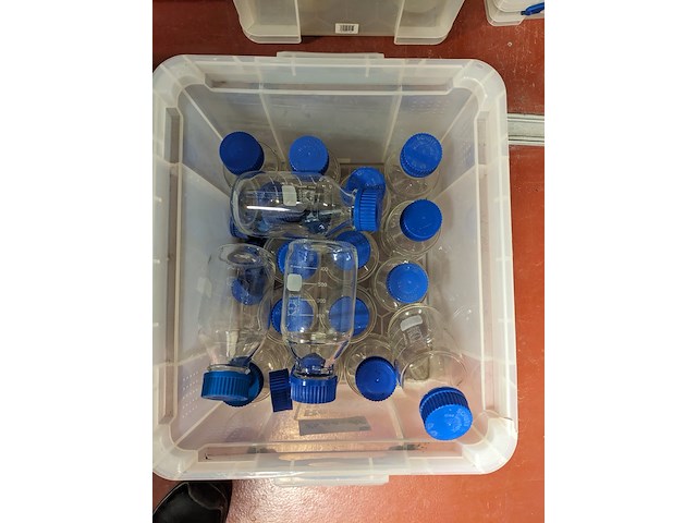 Inhoud laboratorium schuifkast - afbeelding 8 van  17