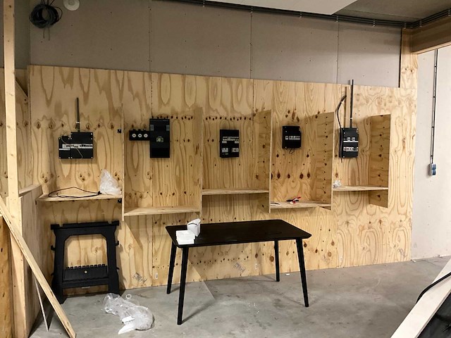 Inhoud leslokaal - afbeelding 12 van  14