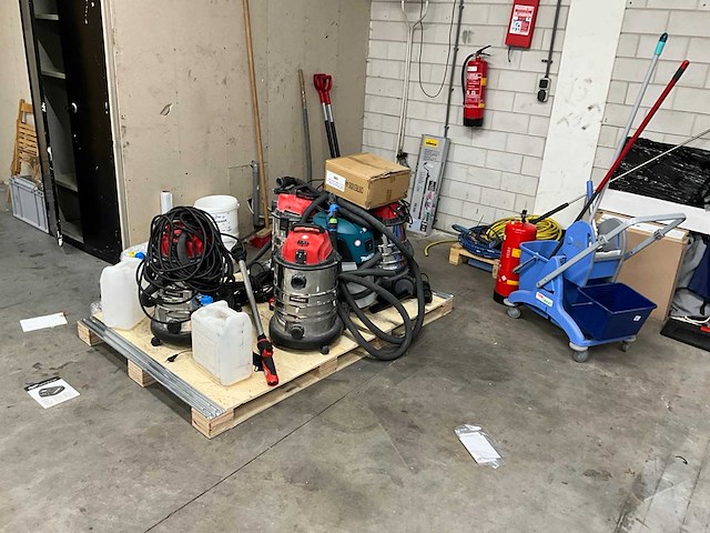 Inhoud leslokaal - afbeelding 3 van  14