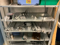 Inhoud magazijn met stelling - afbeelding 16 van  27