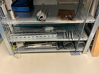 Inhoud magazijn met stelling - afbeelding 17 van  27