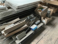 Inhoud magazijn op entresol - afbeelding 10 van  19