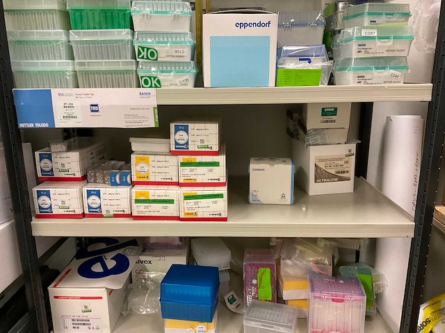 Inhoud magazijn / stelling - afbeelding 6 van  43