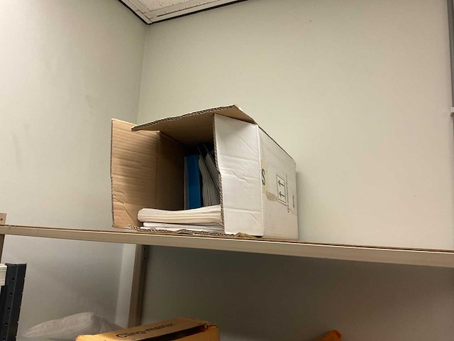 Inhoud magazijn / stelling - afbeelding 9 van  43