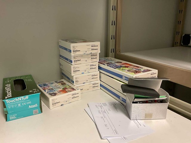 Inhoud magazijn / stelling - afbeelding 27 van  43