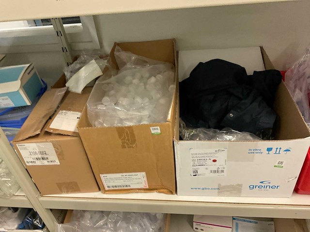 Inhoud magazijn / stelling - afbeelding 42 van  43