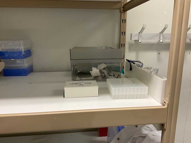 Inhoud magazijn / stelling - afbeelding 34 van  43