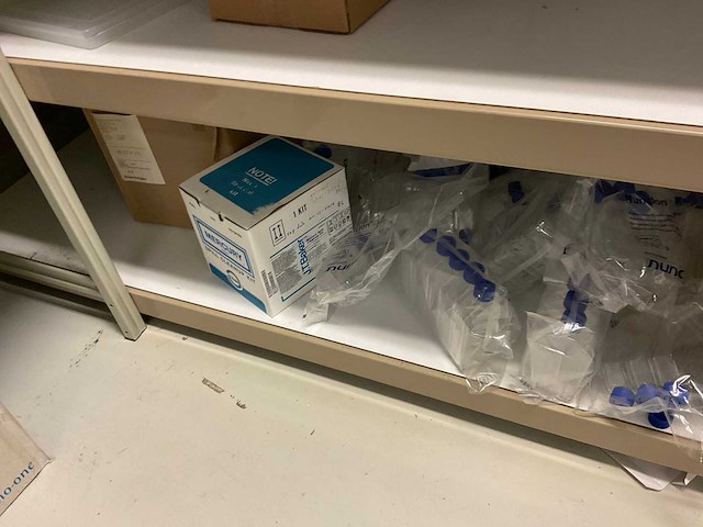 Inhoud magazijn / stelling - afbeelding 35 van  43