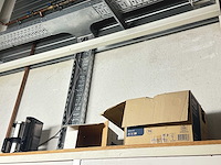 Inhoud magazijn - afbeelding 2 van  13