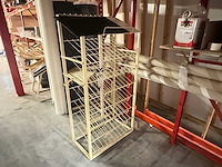 Inhoud magazijn - afbeelding 5 van  13