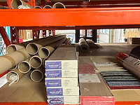 Inhoud magazijn - afbeelding 7 van  13