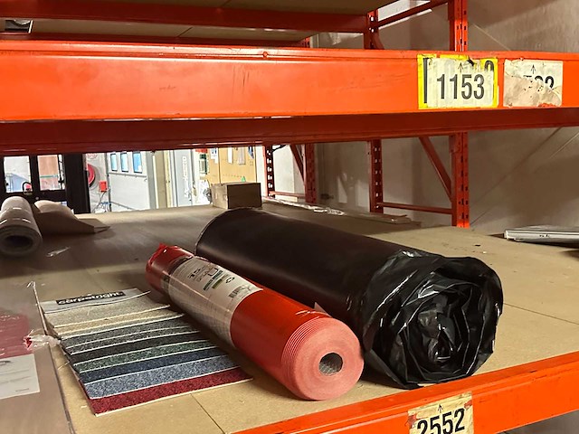 Inhoud magazijn - afbeelding 8 van  13