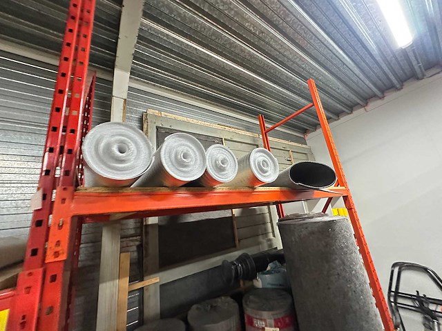 Inhoud magazijn - afbeelding 2 van  14