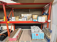 Inhoud magazijn - afbeelding 1 van  14