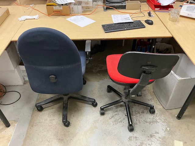 Inhoud magazijn - afbeelding 8 van  9