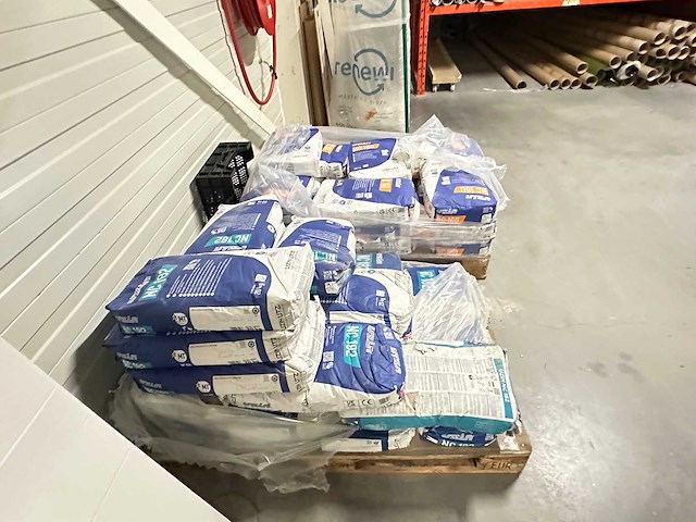 Inhoud magazijn - afbeelding 9 van  11