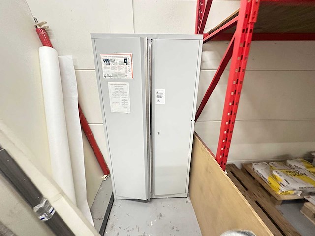 Inhoud magazijn - afbeelding 6 van  10