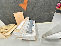 Inhoud magazijn - afbeelding 8 van  10