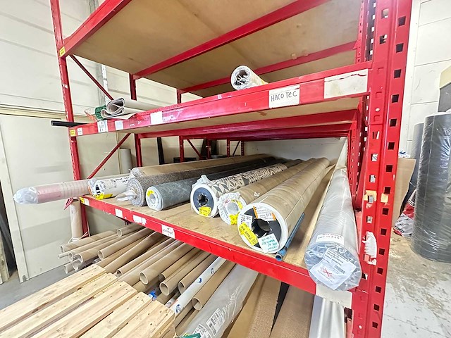 Inhoud magazijn - afbeelding 9 van  10