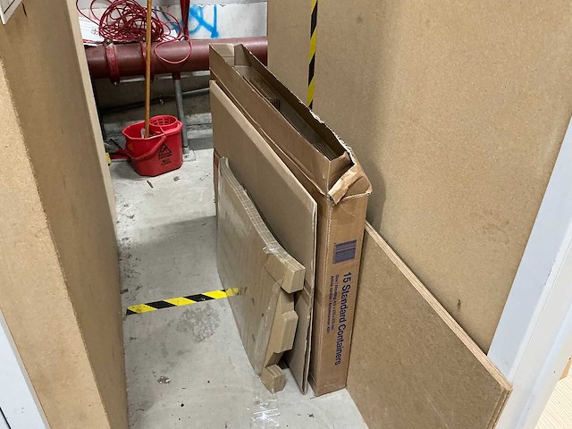 Inhoud magazijn - afbeelding 6 van  7