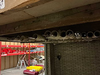 Inhoud magazijn - afbeelding 8 van  19