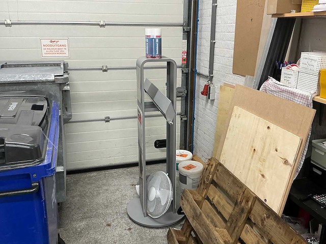 Inhoud magazijn - afbeelding 9 van  17