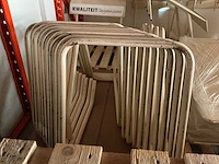 Inhoud magazijn - afbeelding 11 van  17