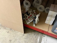 Inhoud magazijn - afbeelding 3 van  8