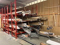 Inhoud magazijn - afbeelding 1 van  12