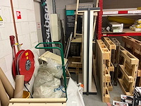 Inhoud magazijn - afbeelding 12 van  12