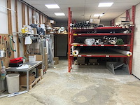 Inhoud magazijn - afbeelding 1 van  8