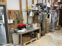 Inhoud magazijn - afbeelding 2 van  8