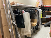 Inhoud magazijn - afbeelding 10 van  13