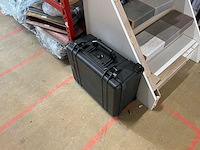 Inhoud magazijn - afbeelding 5 van  18