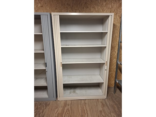 Inhoud magazijn - afbeelding 2 van  51