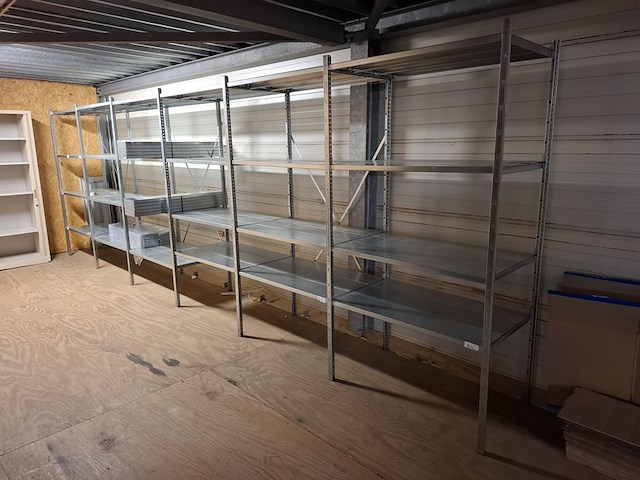 Inhoud magazijn - afbeelding 3 van  51